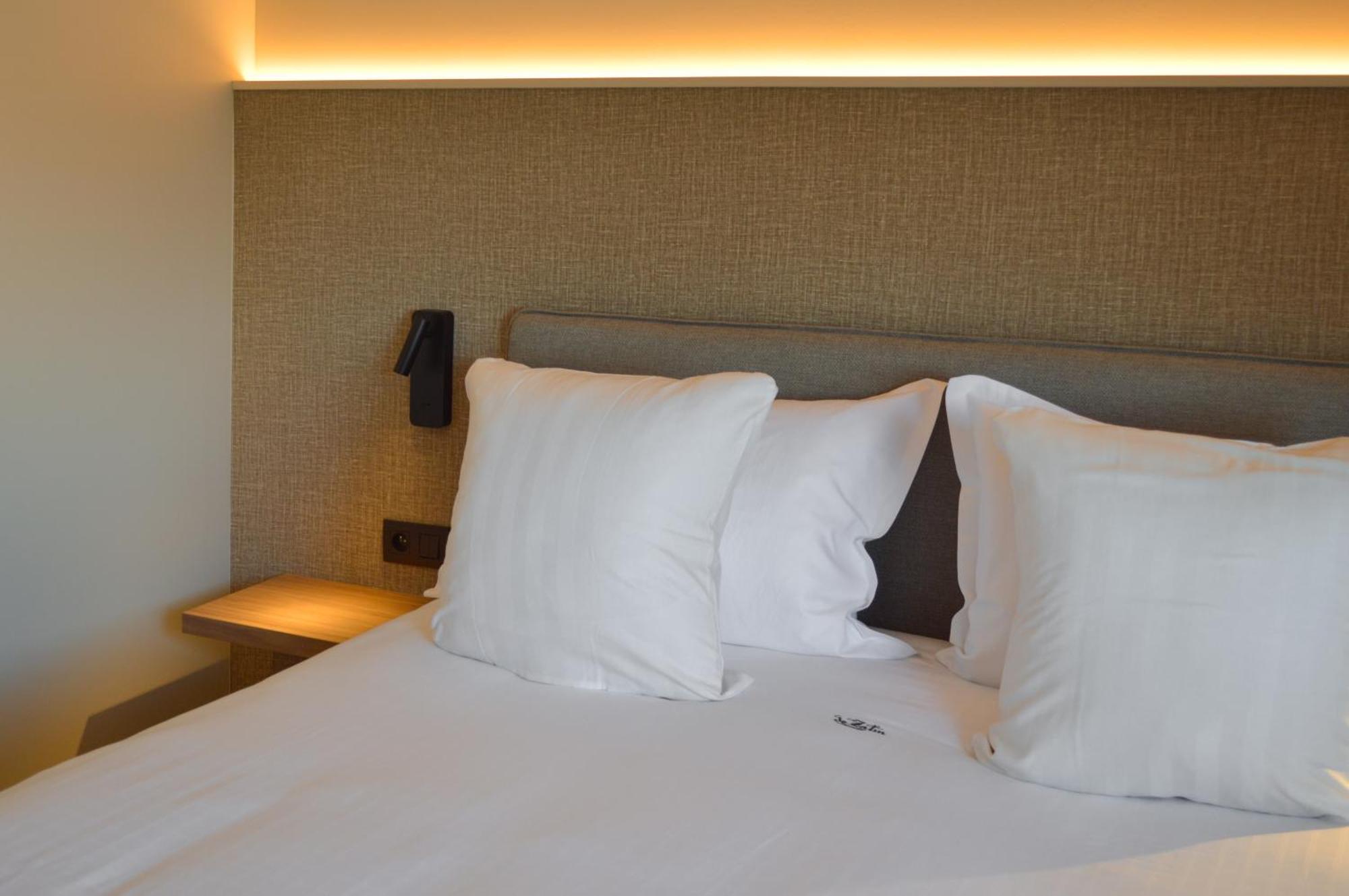 הרנטלס Hotel De Zalm מראה חיצוני תמונה